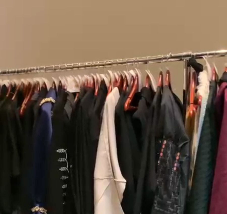 ستاند العبايات